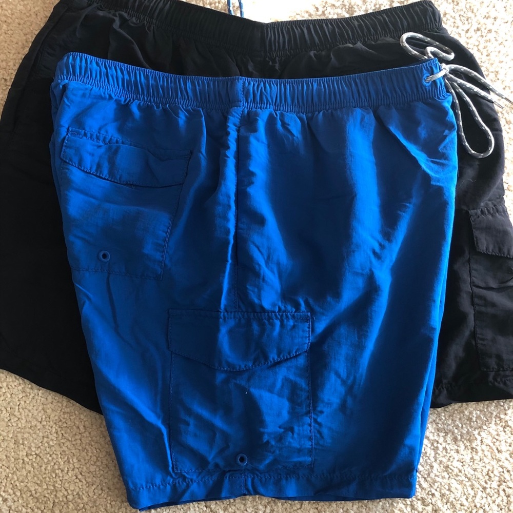 Tommy Bahamas men’s beach shorts